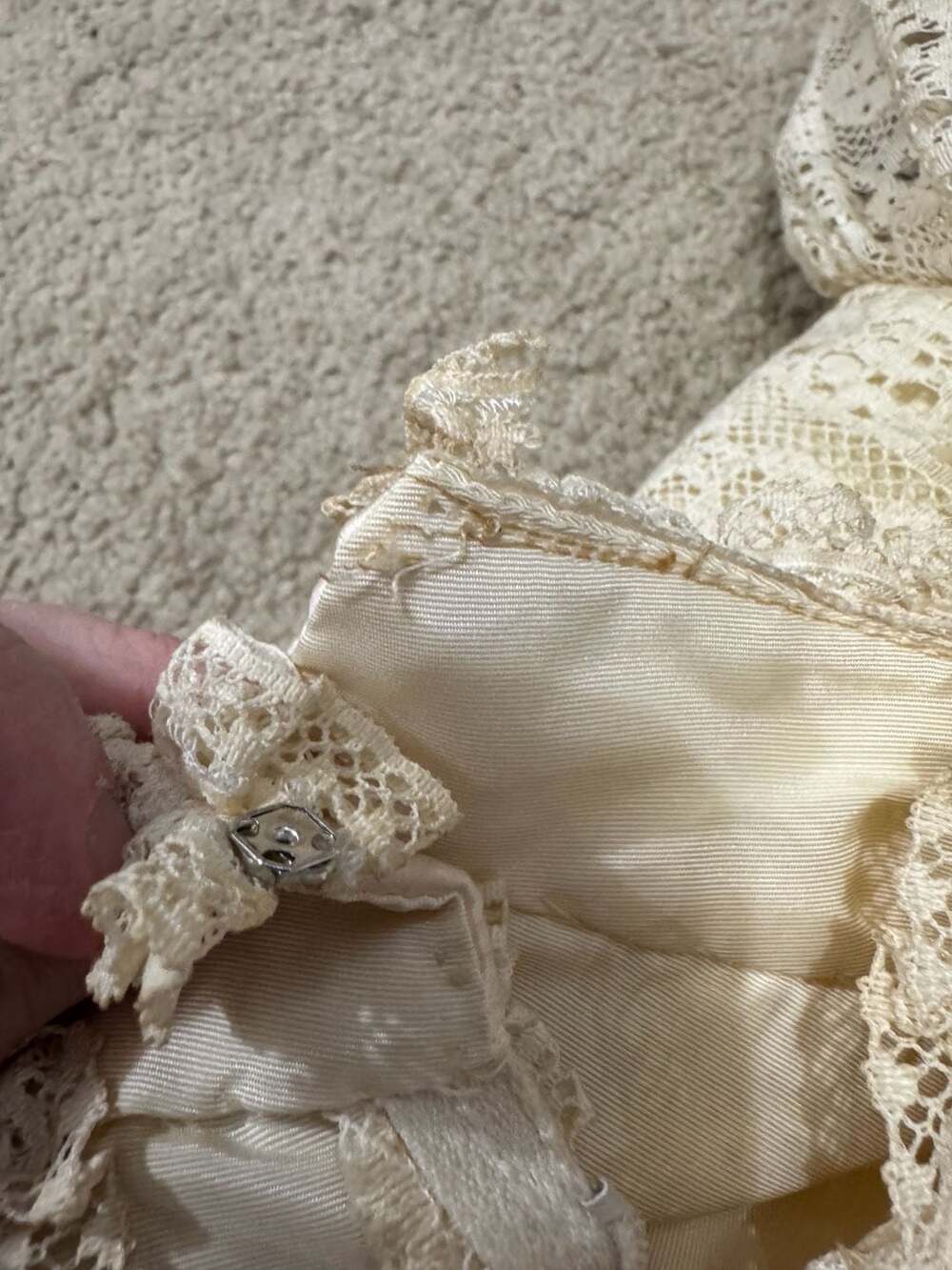 Vintage 1970s Emma Domb Victorian Revival Lace Tiered Maxi Wedding Dress Sz 11 - Picture 11 of 16